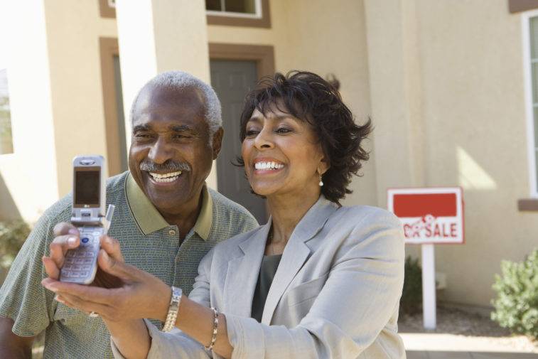 seniors selling their home - WHEN SHOULD SENIORS SELL THEIR HOME