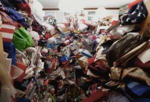 Read more about the article Cost To Clean A Hoarder’s House: A Comprehensive Guide